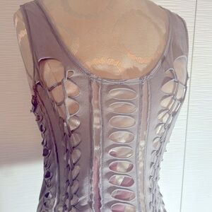 Mesh and cutouts style top, Sz L